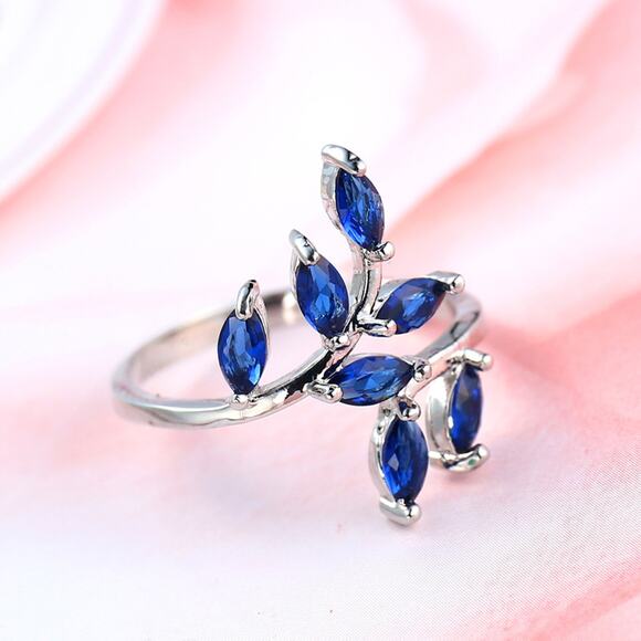 Blue leaf bypass RING - Silver - CZs - size 9 - Picture 5 of 5